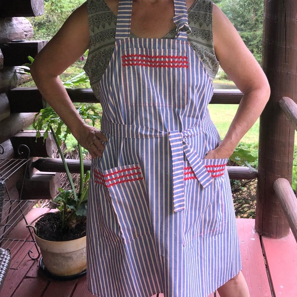Other - Vintage bib apron pockets Rick-rack trim striped